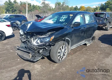 2018 Nissan Rogue S z USA, uszkodzony, nr VIN KNMAT2MVXJP573025